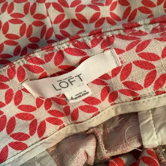 LOFT Riviera Coral Pink Geometric Print Flat Front Shorts 4 - Picture 3 of 6